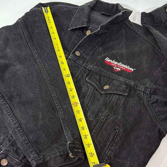 Vintage Harley-Davidson New York Cafe Black Denim Jacket - Picture 11 of 15